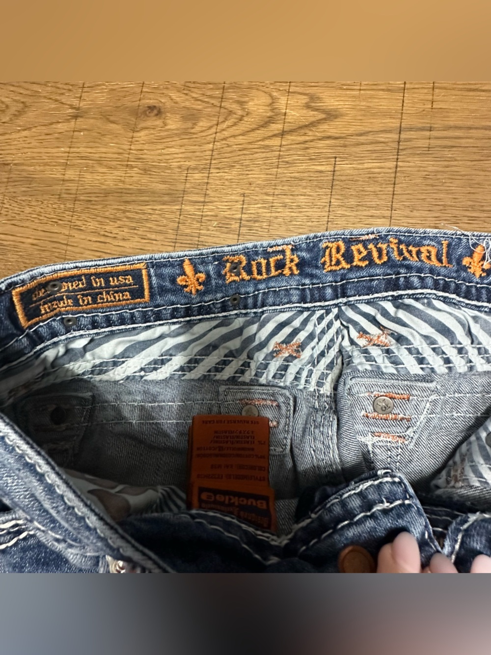 ☀️SUMMER SALE ☀️ Rock Revival “Kai” Faded Blue Denim 10” Shorts Size 25 - Picture 8 of 12